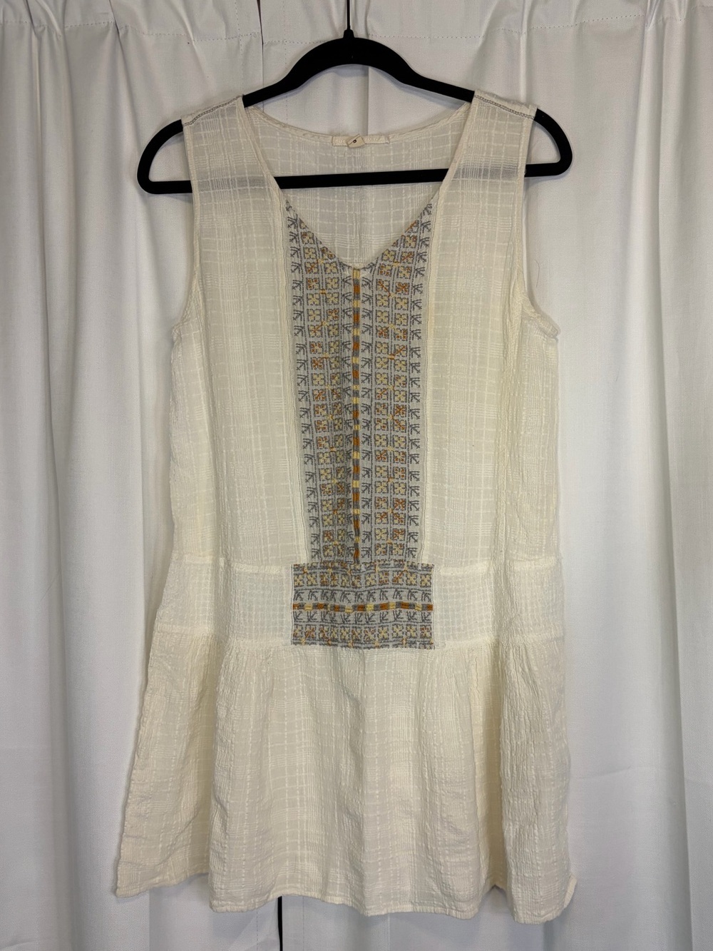 Burning Torch Sleeveless Beige Embroidered Cotton Gauze Blouse. Size Small $168